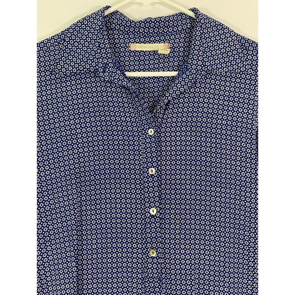 Chelsea & Violet Daisy Print Shift Dress - Picture 2 of 9